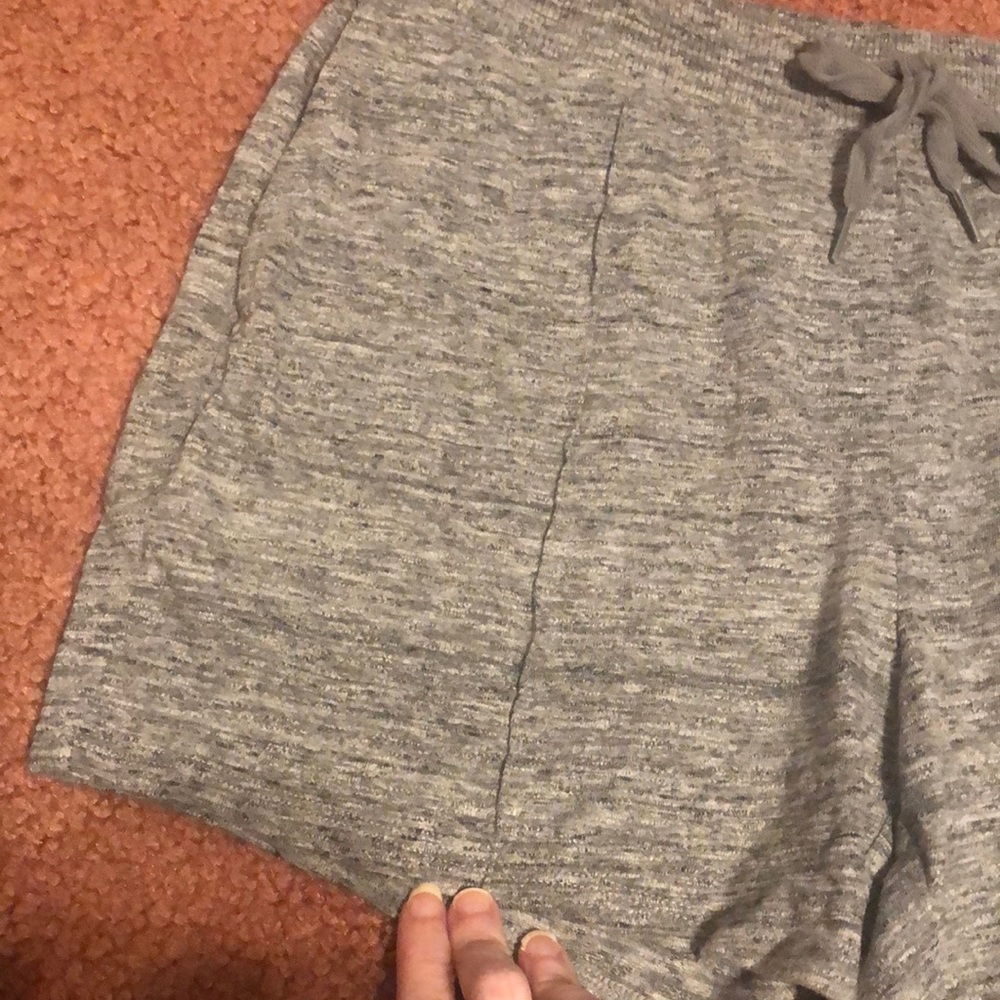 Victoria Secret 🥳HP🥳PINK Shorts - Picture 5 of 11